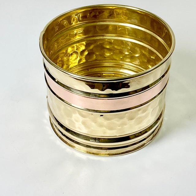 Mid 20th Century Mid-Century Boho Chic Hollywood Regency Arts & Crafts Small Brass Planter With Copper Band. For Sale - Image 5 of 8