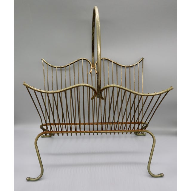 1960s Vintage Mid-Century Brass-Tone Wire Magazine Rack For Sale - Image 5 of 9