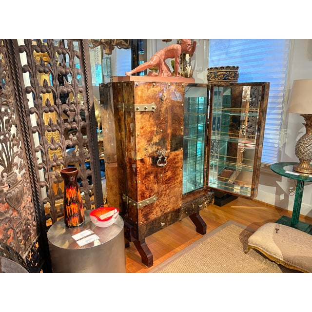 Brown 1950s Italian Modern Lacquered Goatskin Bar Designed by Aldo Tura, Attributed For Sale - Image 8 of 16
