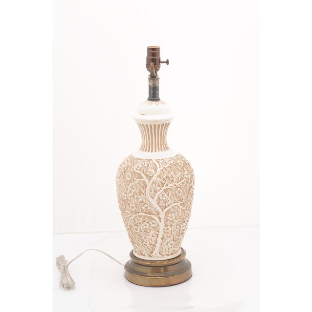 Pair of 1960s Italian Cream Bristolia Ceramic Relief Table Lamps For Sale - Image 10 of 11