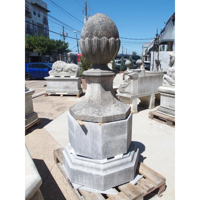 Pair of Large Italian Carved Limestone Acorn Finials on Octagonal Plinths For Sale - Image 11 of 12