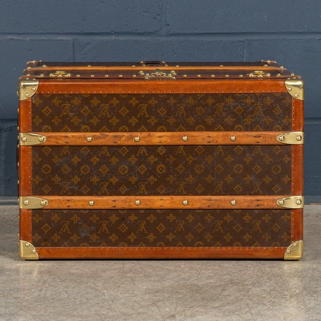 Antique Shoe Trunk in Monogram Canvas from Louis Vuitton, France, 1920 For Sale - Image 9 of 18