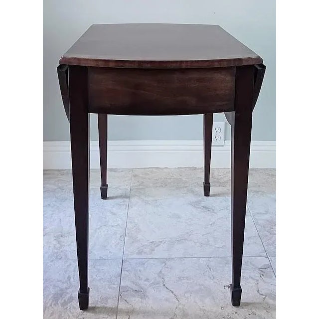 Pembroke Mahogany End Table by Ethan Allen, Newport Collection For Sale - Image 9 of 11