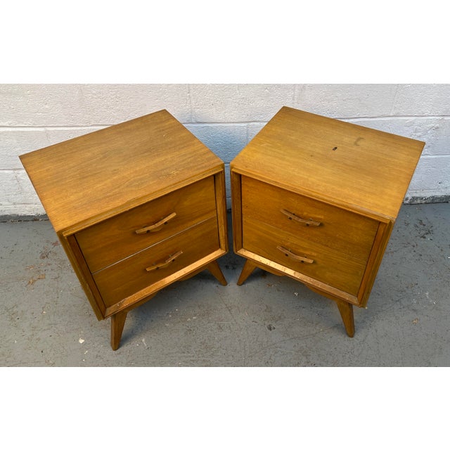 Mid 20th Century Unique Mid-Century Nightstands With Sculpted Pulls, A Pair For Sale - Image 5 of 10