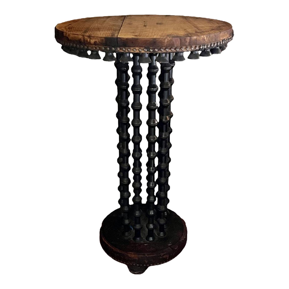 Mid 20th Century Vintage Spindle Leg End Table Chairish