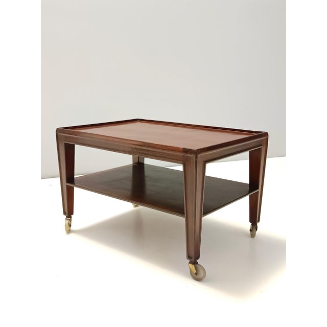 1950s Vintage Italian Walnut Coffee Table with Casters by Paolo Buffa, 1940s For Sale - Image 5 of 11