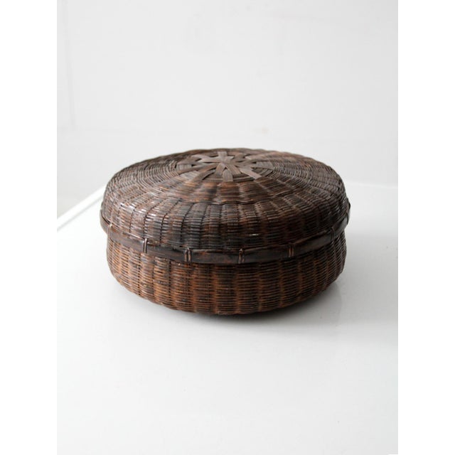 Antique Chinese Bamboo Lidded Basket For Sale - Image 4 of 11