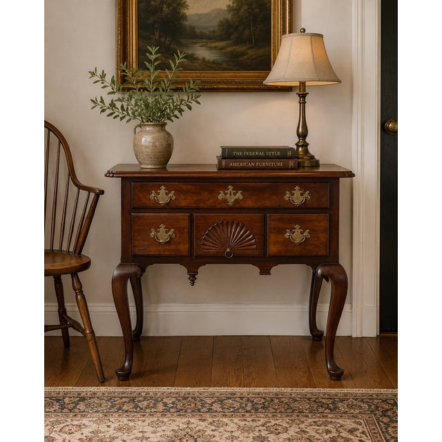 Queen Anne 18th Century American Queen Anne Walnut Shell-Carved Lowboy, C. 1740–1770 For Sale - Image 3 of 10