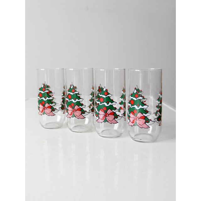 Vintage Christmas Drinking Glasses Set of 4 For Sale - Image 4 of 9