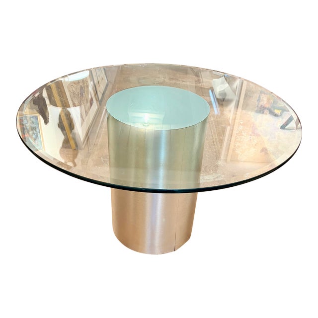 Vintage Modernist Round Glass Dining Table With Brushed Aluminum-Look Pedestal Base For Sale