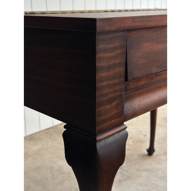 Antique Early 20th Century Queen-Anne Style Mahogany Writing Desk For Sale - Image 13 of 16