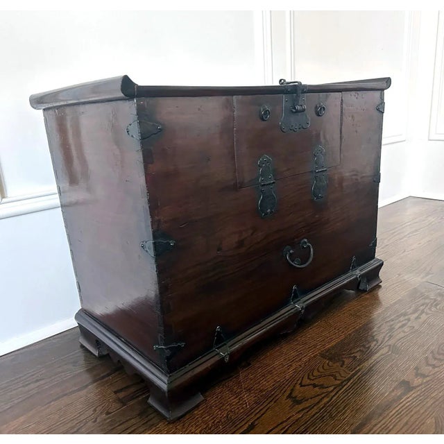 Wood Antique Korean Book Bandaji from Gyeongsang Do For Sale - Image 7 of 12