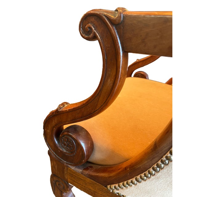 Early 19th Century Pair of 19th Century French Restoration Mahogany Gondola Armchairs For Sale - Image 5 of 7