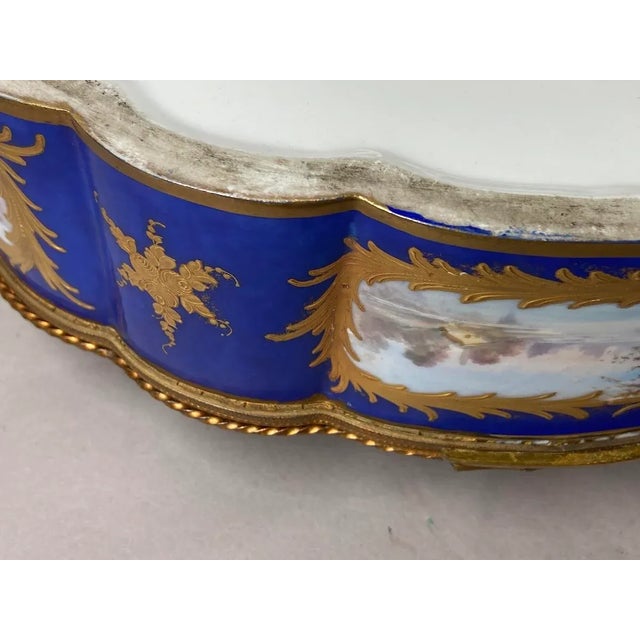 19thC French Sèvres Blue Porcelain Gilt Gallant Scene Box For Sale - Image 10 of 18