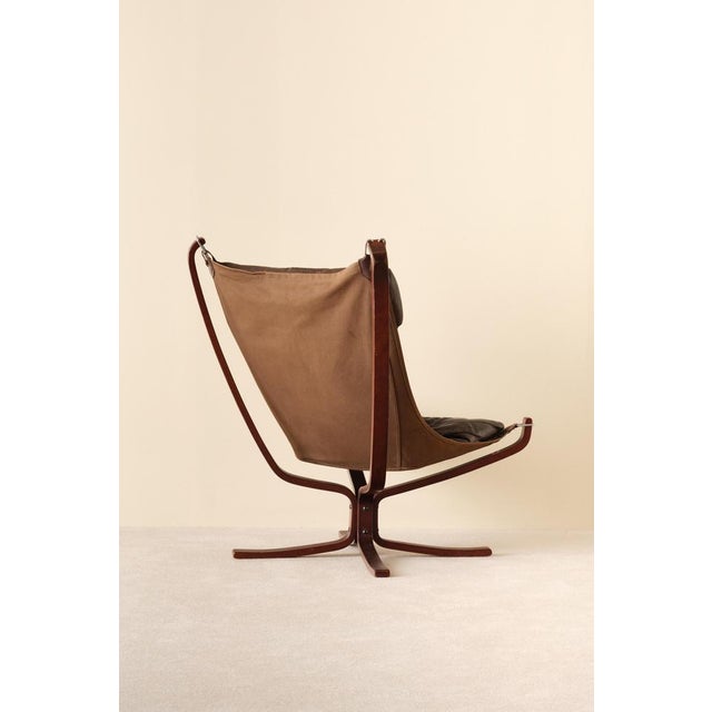 Falcon Easy Chairs by Sigurd Resell, Norway, 1970s, Set of 2 For Sale - Image 4 of 10