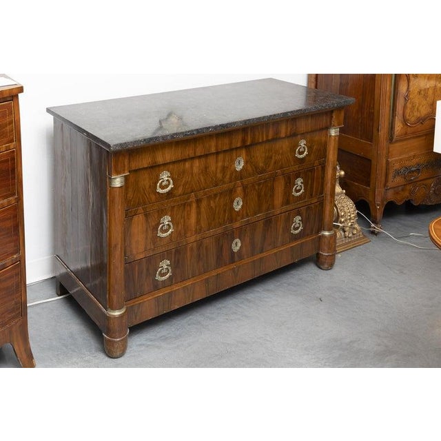 Mid 19th Century French Empire Mahogany Commode With Black Marble Top For Sale - Image 5 of 8