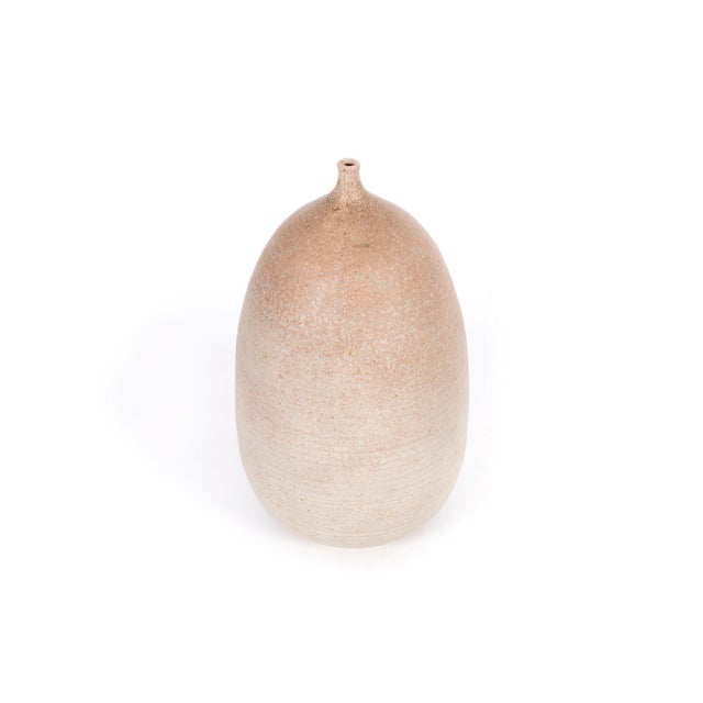 Clyde Burt speckled gourd-form weed vase in blush ombre glazed stoneware. Signed to underside: [CB]. American, circa 1965.
