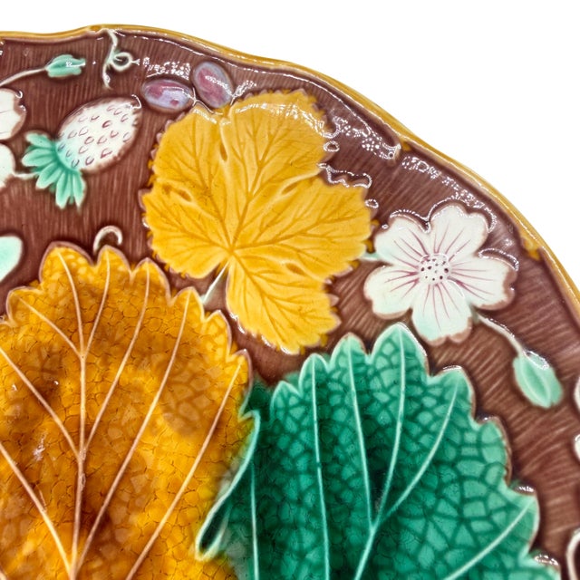 Late 19th Century Wedgwood Majolica 'Vine & Strawberry' Plate on a Brown Ground, English, Ca. 1896 For Sale - Image 5 of 11