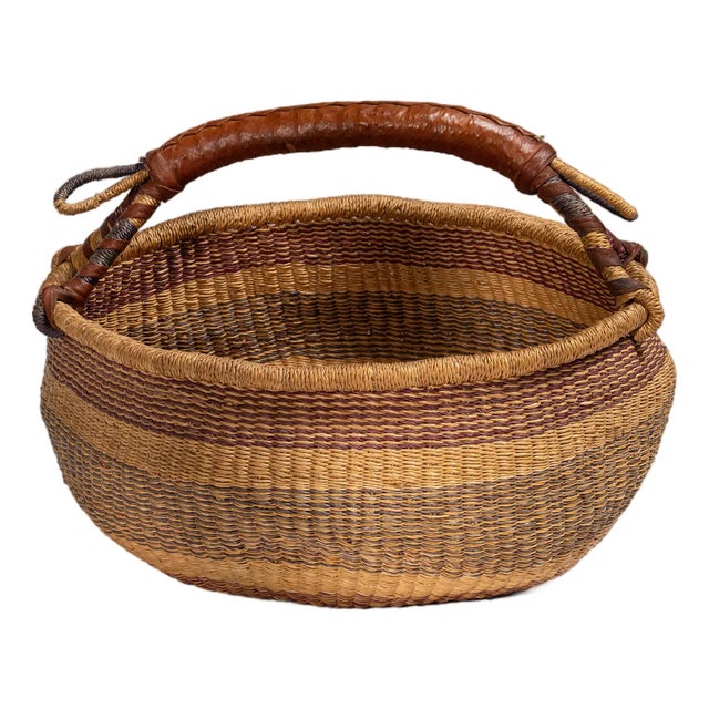 Mid 20th Century Ghana Tan Wicker Basket For Sale