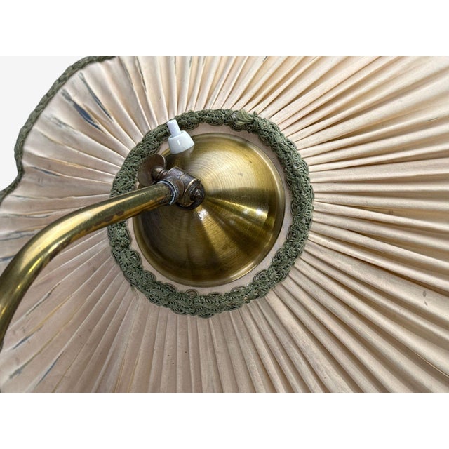 1930s Art Deco, Adjustable Floor Lamp, Birch, Brass, Fabric For Sale In New York - Image 6 of 12