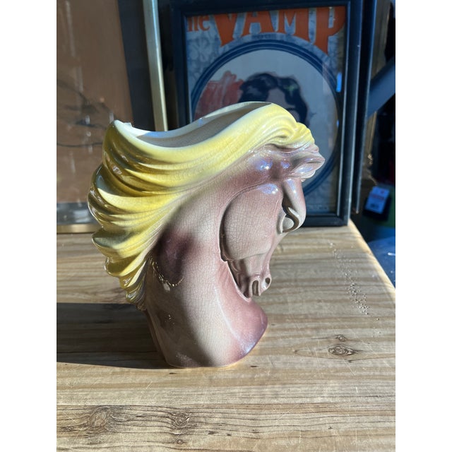 Ceramic 1970s Mid-Century Modern Ceramic Horse Catchall For Sale - Image 7 of 9