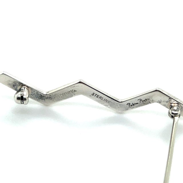 Contemporary Late 20th Century Tiffany & Co Estate Zigzag Wave Brooch Pin Sterling Silver by Paloma Picasso For Sale - Image 3 of 9
