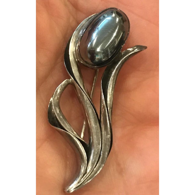 Sterling Silver Hematite Art Nouveau Style Floral Pin Brooch For Sale - Image 4 of 6