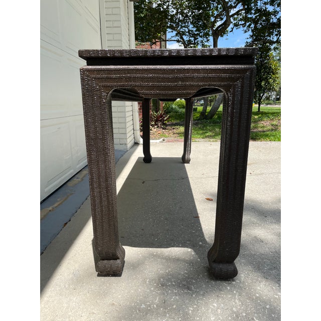 1960s Mid-Century Karl Springer Style Lacquered Brown Grasscloth Ming Style Console Table For Sale - Image 5 of 5