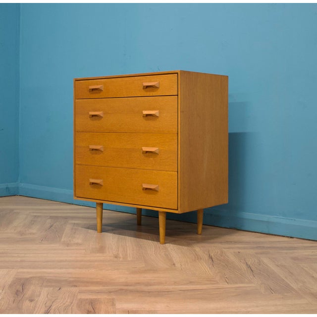 Mid-Century Modern Mid-Century Modern Oak Chest of Drawers from G Plan, 1960s For Sale - Image 3 of 9