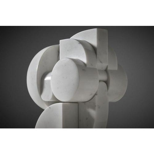 Abstract interlocking Carrara marble sculpture by Andrea Cascella (1919-1990), Italy 1987. A refined abstract sculpture...