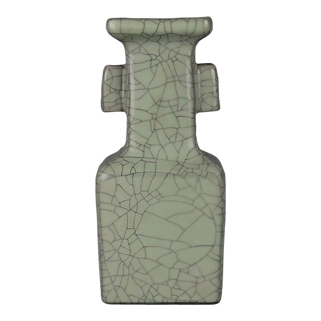 Chinese Ceramic Vase Guan Ware Crackle Glaze Celadon Double Ears Vase For Sale