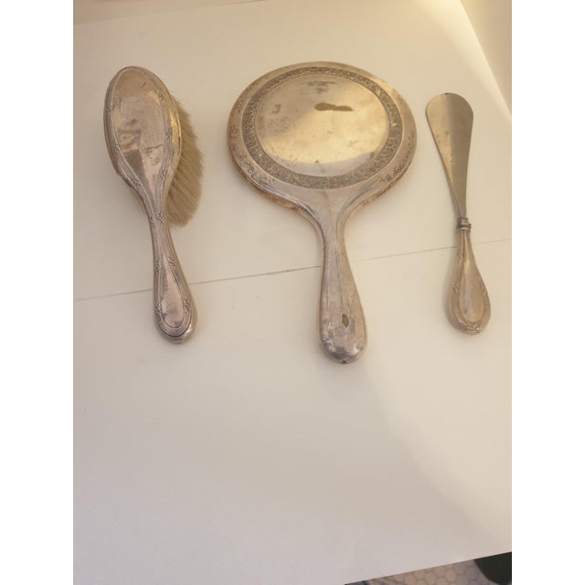 Silver Mirror, Brush, and Shoehorn, Italy, 1930s, Set of 3, in Good conditions. Designed 1920 to 1949