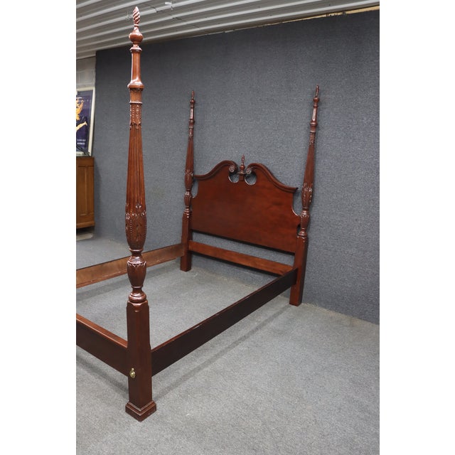 Kincaid Broken Arch & Finial Bed/Queen For Sale In Philadelphia - Image 6 of 13