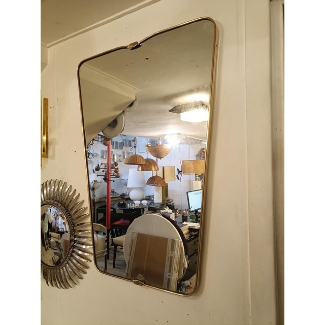 Brass Shield-Shaped Wall Mirror by Gio Ponti, Italy, 1950s For Sale - Image 9 of 10