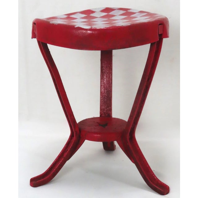 American Antique American Steel & Wrougt Iron Folk Art Painted Dairy Farm Milking Stool For Sale - Image 3 of 13