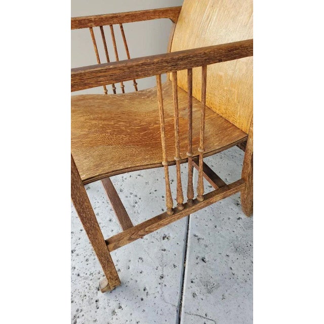 Brown Early 1900s Antique Mission Arts & Crafts Craftsman Quarter Sawn Oak Tall Back Resting Chair For Sale - Image 8 of 12