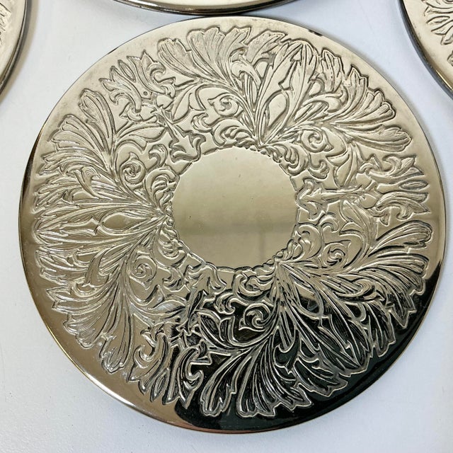 Metal Mid 20th Century Hollywood Regency Chippendale Silver Plate Acanthus Leaf Coasters - Set of 7. For Sale - Image 7 of 14