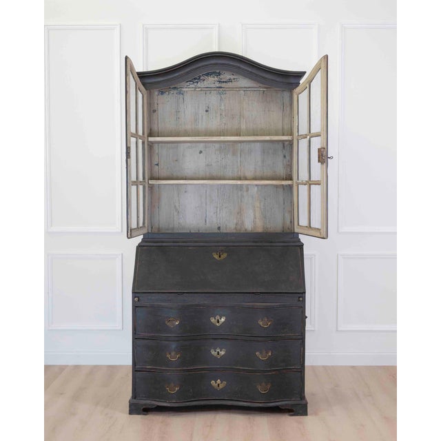 Swedish 18th Century Baroque Vitrine For Sale In Atlanta - Image 6 of 12
