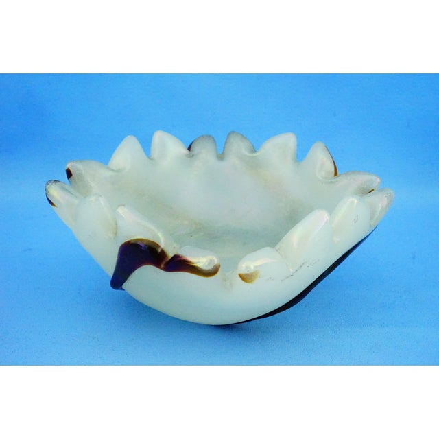 20th Century Iridato Milk Glass Pocket Emptier by Dino Martens for Toso-Murano, Italy, 1950s For Sale - Image 6 of 18
