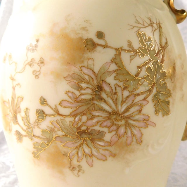 1910s Alfred Lanternier Limoges Hand Painted Cream Bisque Chocolate Pot For Sale In San Francisco - Image 6 of 17