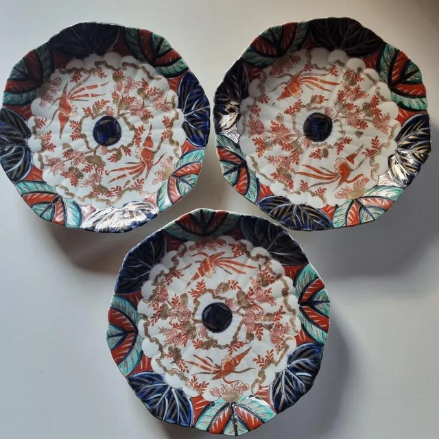 Imari Plates with Bird Decorations and Foliage, 1890s, Set of 3 For Sale - Image 12 of 12