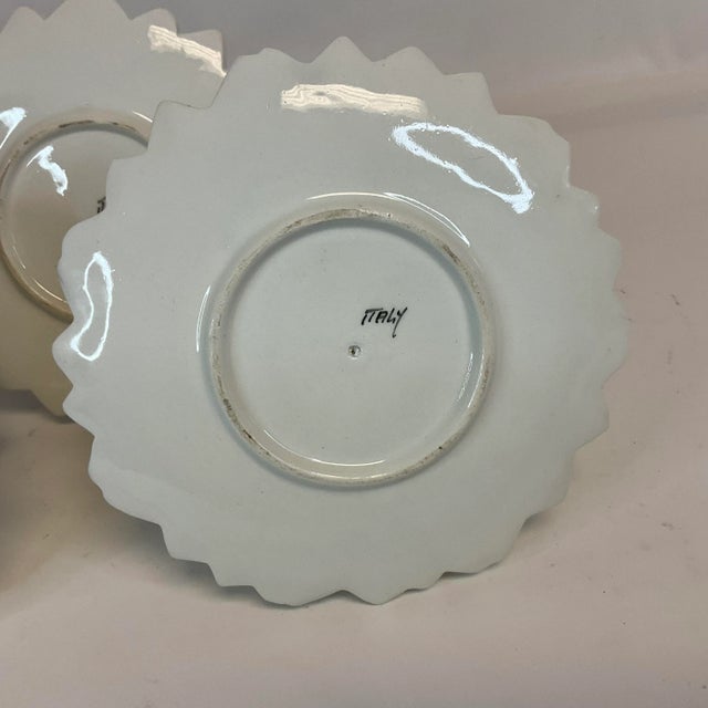 White Mid-Century Italian Hollywood Regency Majolica Trompe L’Oeil Artichoke Bowls With Lids - Set of 4 For Sale - Image 8 of 12