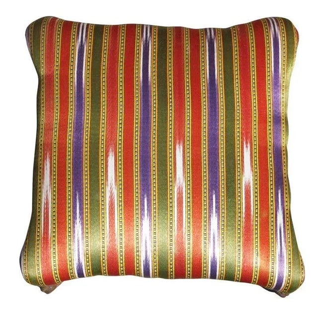 Vintage Victorian Style Iron Queen Anne Ottoman For Sale - Image 4 of 4