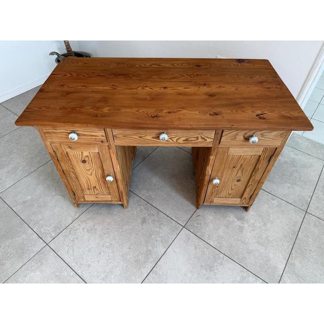 Gründerzeit Desk in Pine Softwood, 1875 For Sale - Image 4 of 14