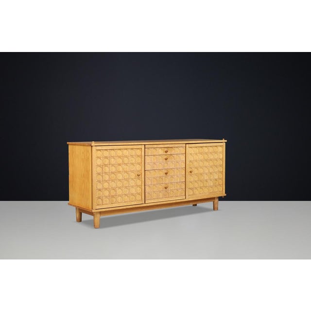 Brutalist Belgian Brutalist Oak Sideboard with Sculptural Geometric Relief Doors, 1970s For Sale - Image 3 of 11