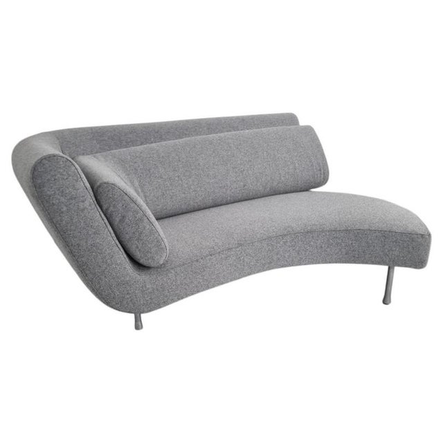 We are delighted to offer this superb Ligne Roset Yang daybed, designed by renowned French designer François Bauchet and...