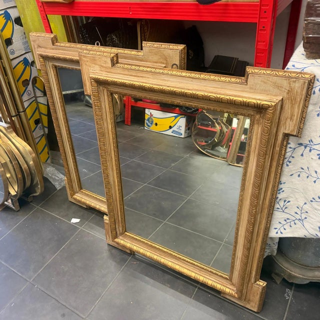 A Pair of Neoclassical Italian Wall Mirrors in Pickled and Gilded Wood. For Sale - Image 9 of 15