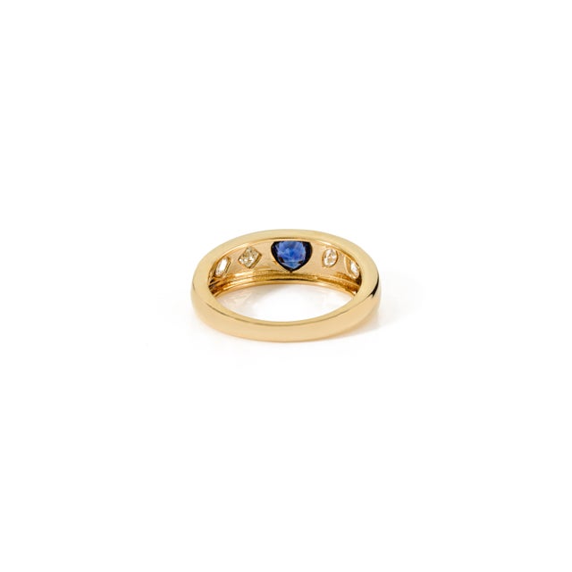 Solid 18k Gold Gypsy Set Heart Sapphire Diamond Dome Ring Size 7 For Sale - Image 9 of 13
