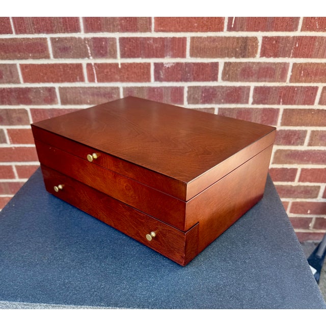 Contemporary Reed & Barton "Easton" Mahogany Silverware Chest For Sale - Image 3 of 4