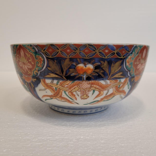 Early 19th Century Imari Porcelain Bowl, Japan For Sale - Image 6 of 18